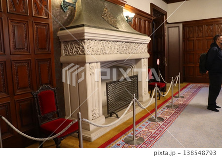 旧前田邸洋館のマントルピース 138548793