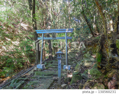 山口県下関市の四王寺山山麓にある長府石鎚神社 138560231