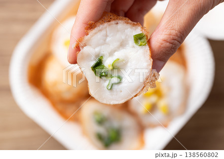 Thai coconut pancakes (Kanom Krok) with corn and spring onion toppings Thai coconut pancakes (Kanom Krok) with corn and spring onion toppings 138560802