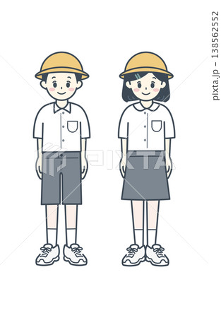 小学生 高学年 通学 帽子 男女 シンプルな子供イラスト 立ち絵 138562552