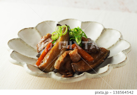 茄子と豚ばら肉の味噌炒め 茄子と豚ばら肉の味噌炒め 138564542