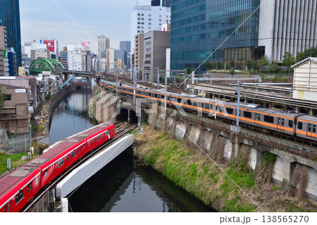都市風景　東京　御茶ノ水 138565270