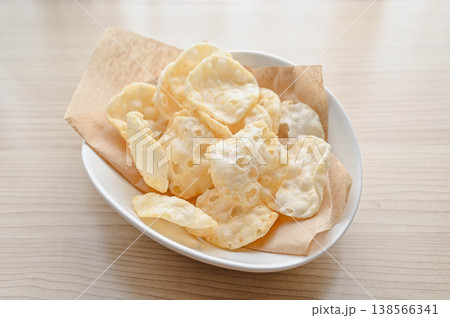 おせんべい　甘口しょうゆ味 138566341