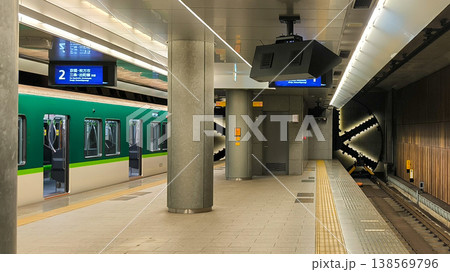中之島駅のホームの端にあるシールドマシン 138569796