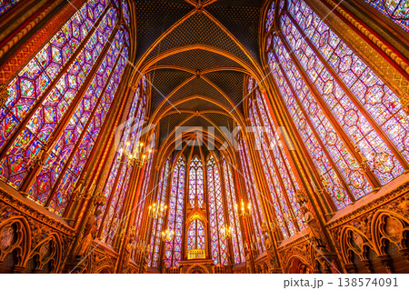 Stained glass windows of Saint Chapelle 138574091
