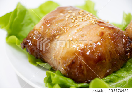 肉巻きおにぎり 肉巻きおにぎり 138578483