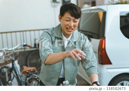 自転車の出張修理 自転車の出張修理 138582673