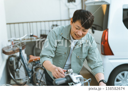 自転車の出張修理 自転車の出張修理 138582674
