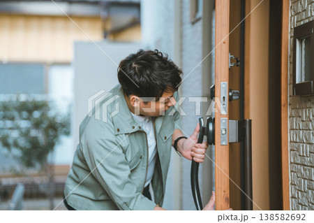 玄関ドアの鍵修理 玄関ドアの鍵修理 138582692
