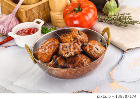 Grilled pork neck meat shashlik Grilled pork neck meat shashlik 138587174