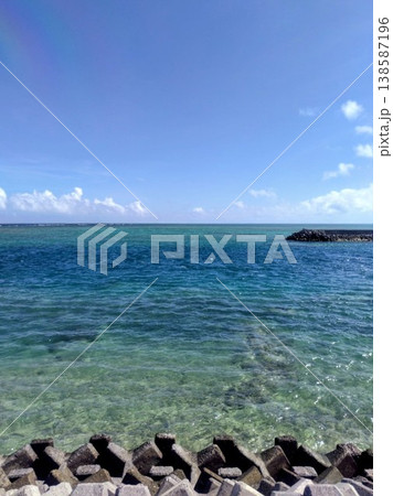 青い海 138587196