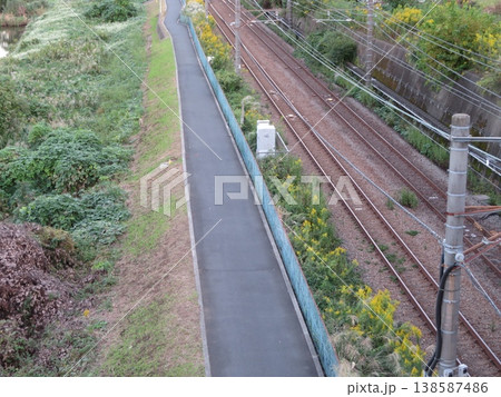 線路のある風景 138587486