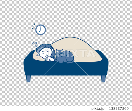 眠くてベッドからなかなか抜け出せない男性 眠くてベッドからなかなか抜け出せない男性 138587869