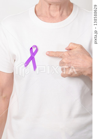Elderly with Purple Ribbon for Violence, Pancreatic, Esophageal, Testicular cancer, Alzheimer, Epilepsy, Lupus, Crohn, Thyroid, Sarcoidosis and Fibromyalgia. Awareness month and World cancer day Elderly with Purple Ribbon for Violence, Pancreatic, Esophageal, Testicular cancer, Alzheimer, Epilepsy, Lupus, Crohn, Thyroid, Sarcoidosis and Fibromyalgia. Awareness month and World cancer day 138588629