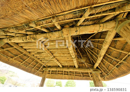 掘立柱建物 138590831