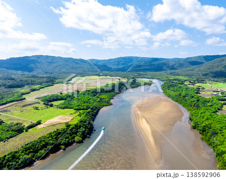 仲間川（沖縄県西表島） 138592906