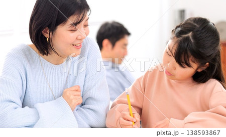 勉強 宿題 イメージ  138593867