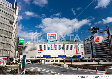 新宿駅西口　ビックカメラ 新宿西口店　東京都新宿区新宿 138595567