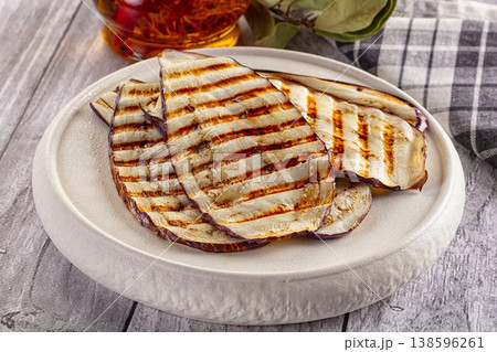 Vegan cuisine - grilled eggplant slices 138596261