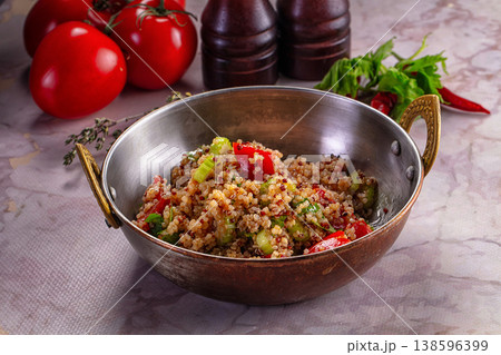 Bowl with quinoa with vegetables Bowl with quinoa with vegetables 138596399