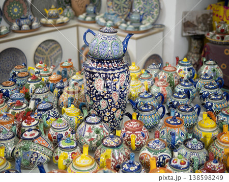 Uzbek teapots 138598249
