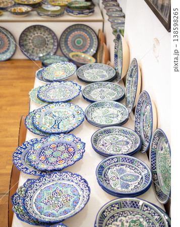 Uzbek plates Uzbek plates 138598265