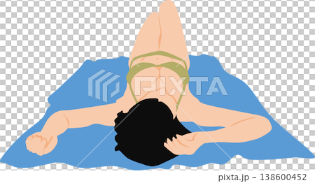 レジャーシートを敷いて砂浜で水着を着て日焼けする女性の後ろ姿の写真 138600452