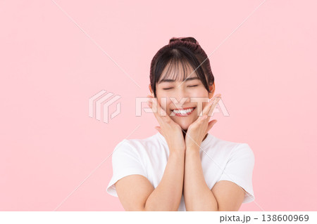 若い女性のビューティ 若い女性のビューティ 138600969
