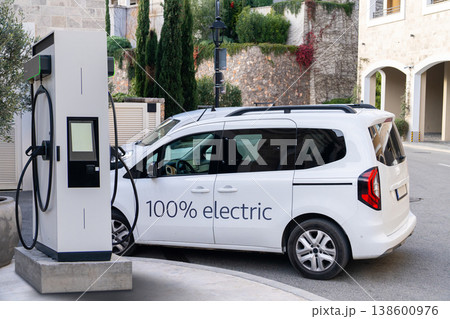 Electric delivery van with electric vehicles charging station. Electric delivery van with electric vehicles charging station. 138600976