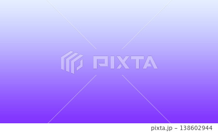 シンプルな紫のグラデーションの背景。下が濃い紫で、上が薄い紫 138602944