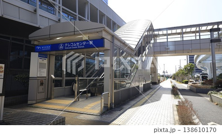 ゆりかもめのテレコムセンター駅、2A出口でエスカレーターが設置 138610170