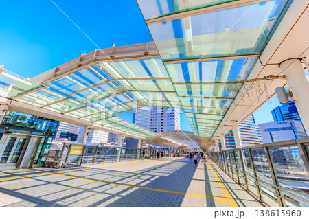 東京 品川区 大崎駅西口のペデストリアンデッキ 東京 品川区 大崎駅西口のペデストリアンデッキ 138615960