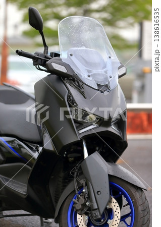 オートバイ（ビックスクーター）　イメージ 138616535