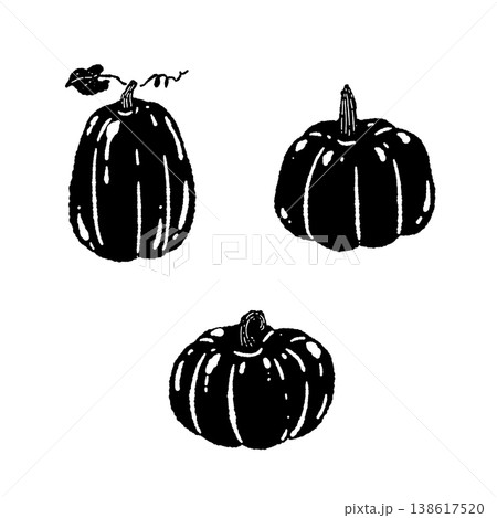3つのかぼちゃ(顔なし・野菜)の手描きモノクロシルエットグループ素材 3つのかぼちゃ(顔なし・野菜)の手描きモノクロシルエットグループ素材 138617520