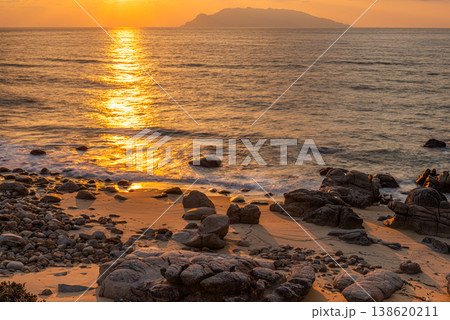 海亀産卵地永田いなか浜　夕景　屋久島(春 138620211