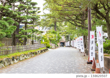 三重県伊勢の夫婦岩表参道 三重県伊勢の夫婦岩表参道 138620507
