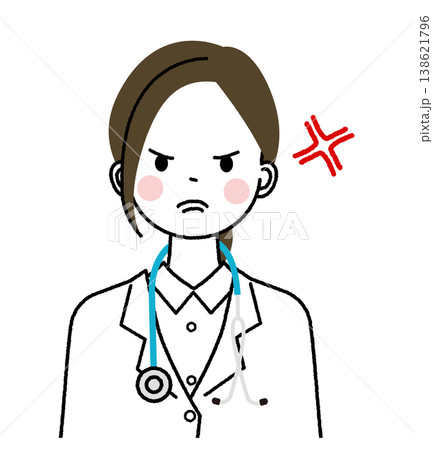 白衣を着た女性医師　怖い顔で怒っている 138621796