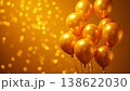 祝福のゴールドバルーン 138622030