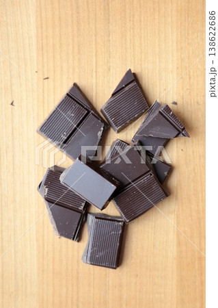 70%カカオの割チョコレート 高カカオチョコレート 70%カカオの割チョコレート 高カカオチョコレート 138622686