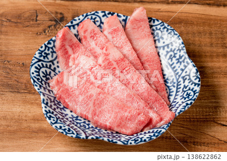 カルビ 焼肉の王道人気牛肉メニュー カルビ 焼肉の王道人気牛肉メニュー 138622862