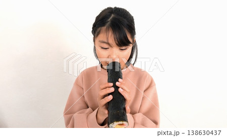 恵方巻き 小学生 手作り イメージ 138630437