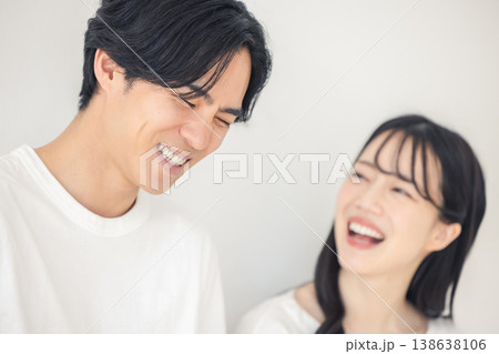 若いカップル 若いカップル 138638106