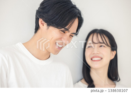 若いカップル 138638107