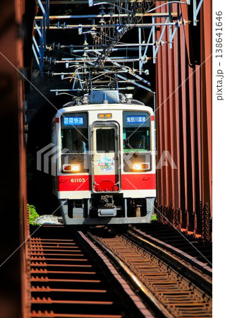 鉄道旅で錦秋の『南会津』へ… 紅葉のダム湖を『湯西川橋梁』で渡る【野岩鉄道 6050系】 鉄道旅で錦秋の『南会津』へ… 紅葉のダム湖を『湯西川橋梁』で渡る【野岩鉄道 6050系】 138641646