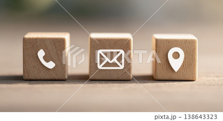 Three wooden contact cubes with phone, email,...のイラスト素材 [138643323] - PIXTA
