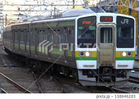上越線211系矢絣柄(更新車両:高崎⇔水上) 上越線211系矢絣柄(更新車両:高崎⇔水上) 138646283
