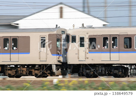 ［JR-W］山陽本線115系（岡山地区：連結部） 138649579