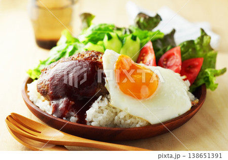 ロコモコ 138651391