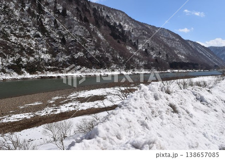 最上川 日本三大急流 138657085