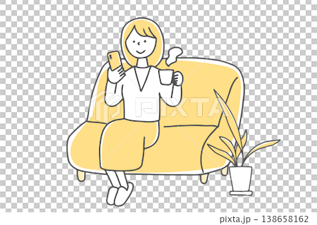 ソファで温かい飲み物を飲みながらスマホを見る女性単色 ソファで温かい飲み物を飲みながらスマホを見る女性単色 138658162